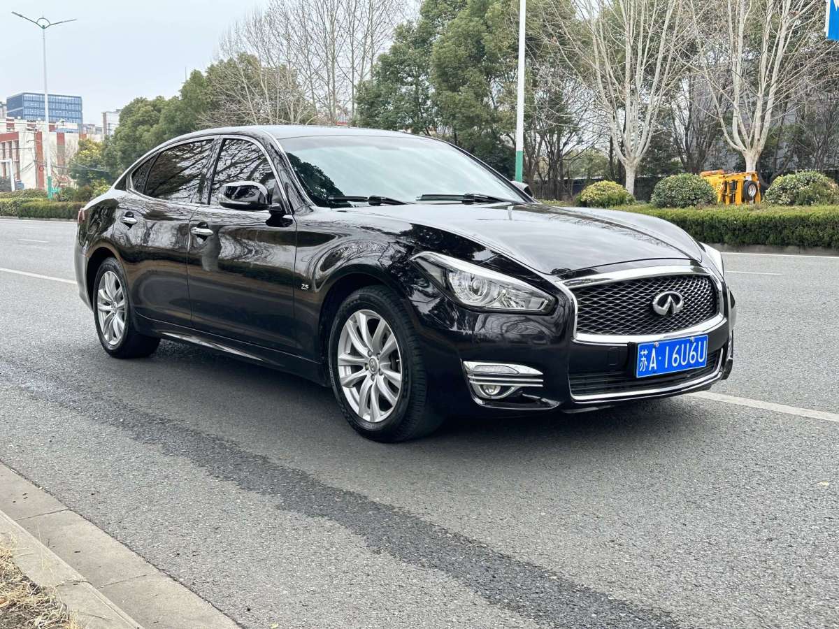 英菲尼迪 Q70  2017款 Q70L 2.5L 精英版圖片