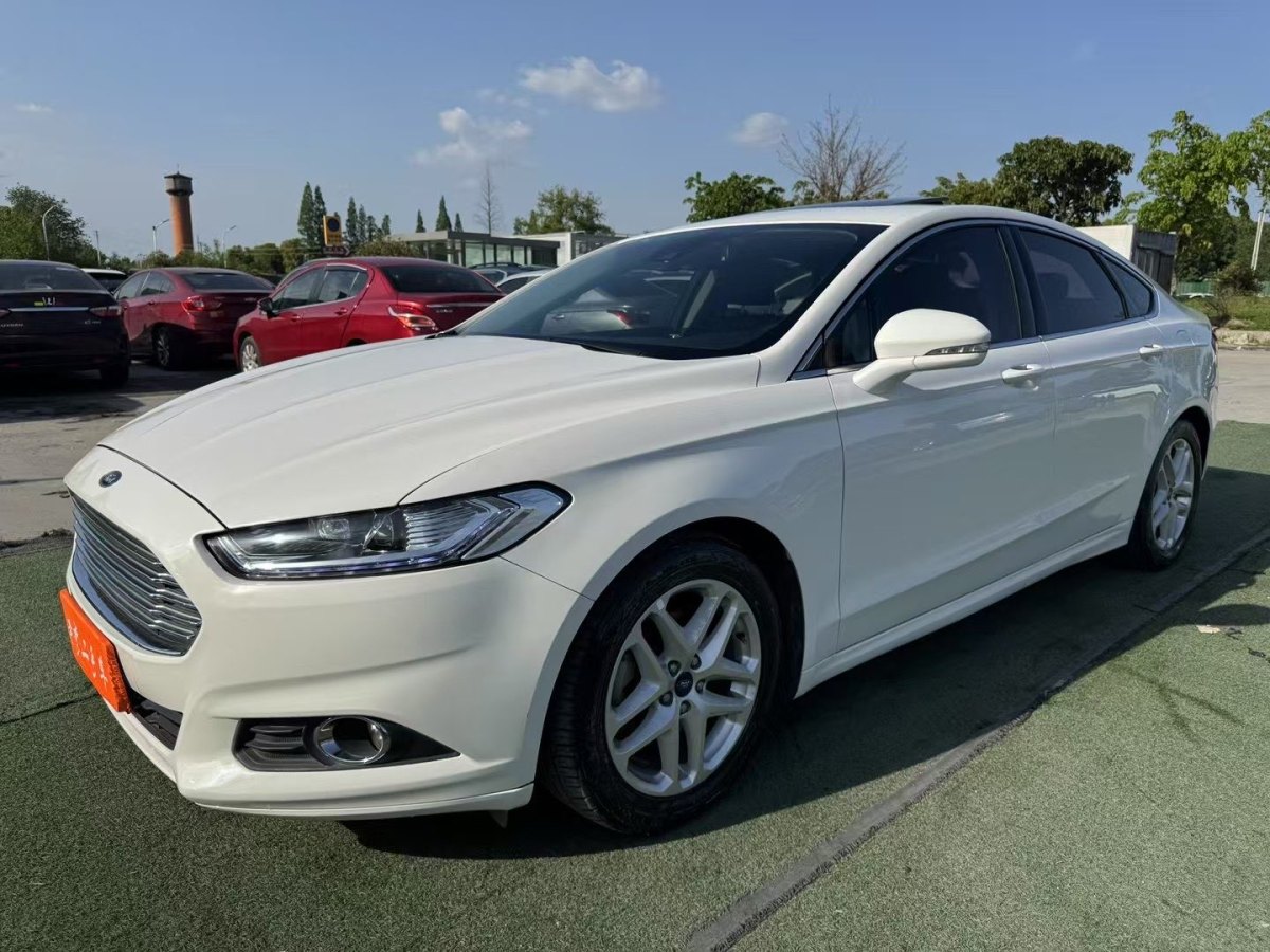 福特 蒙迪歐  2013款 1.5L GTDi180時(shí)尚型圖片
