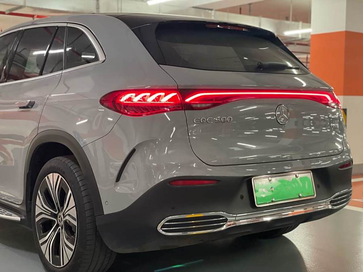 奔馳 奔馳EQE SUV  2023款 350 4MATIC 豪華版圖片