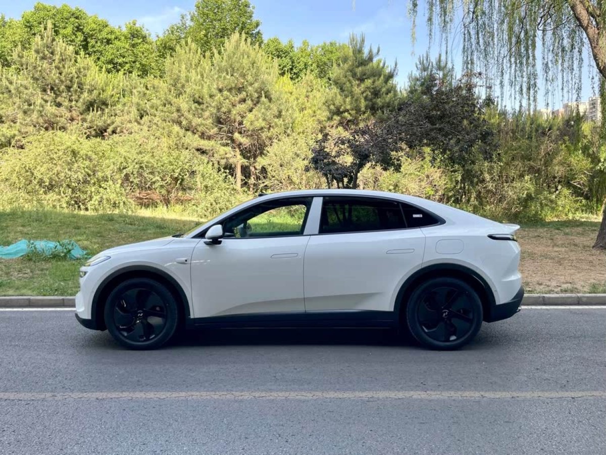 蔚來(lái) 樂(lè)道L60  2024款 60kwh 后驅(qū)版圖片