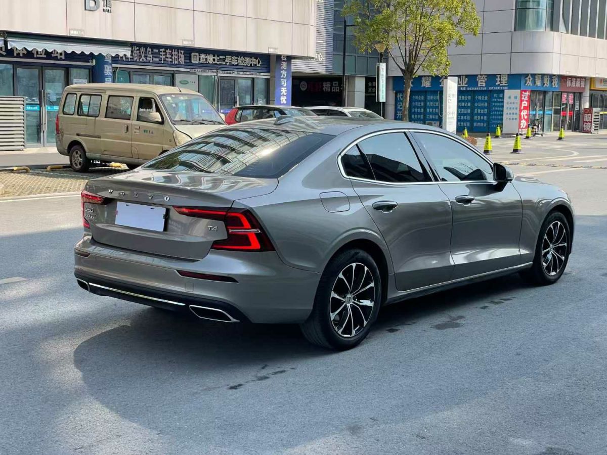 沃爾沃 S60L  2020款 T3 智行豪華版圖片