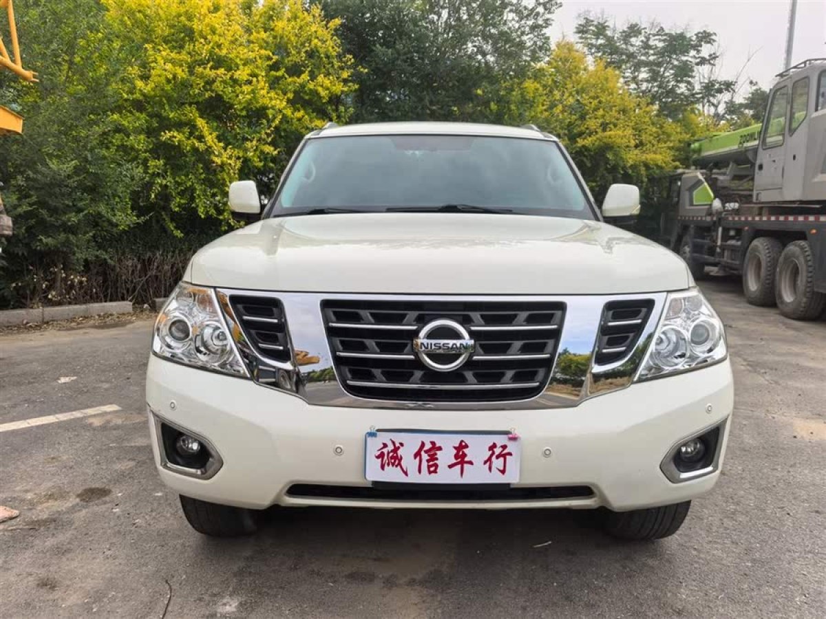 日產(chǎn) 途樂  2018款 4.0L 領(lǐng)英型圖片