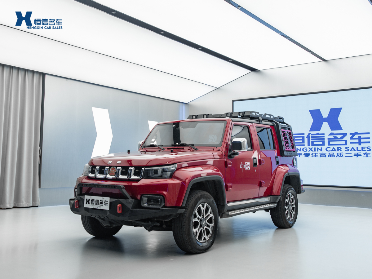 北京 BJ40  2020款 2.0T 自動四驅城市獵人版至尊型圖片