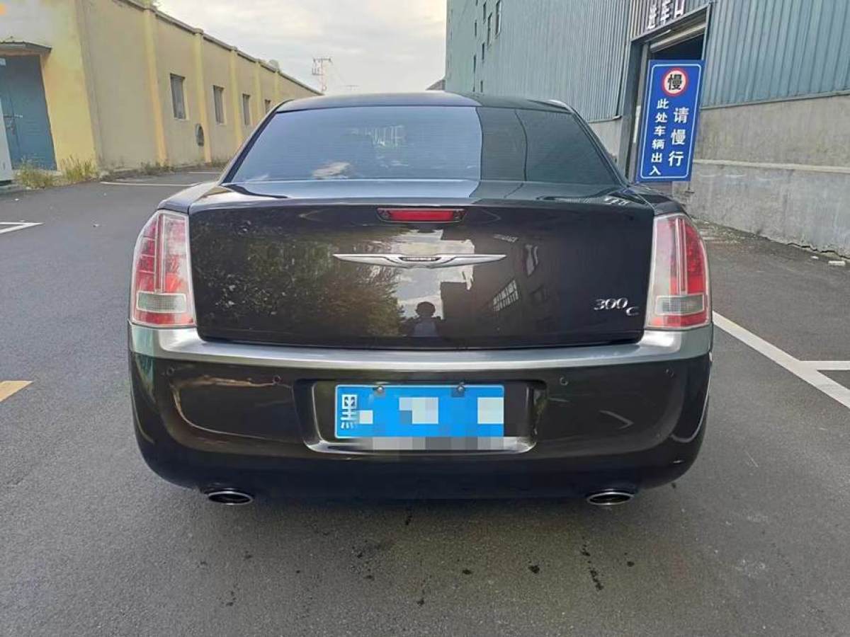 克萊斯勒 300C  2013款 3.6L 尊崇版圖片