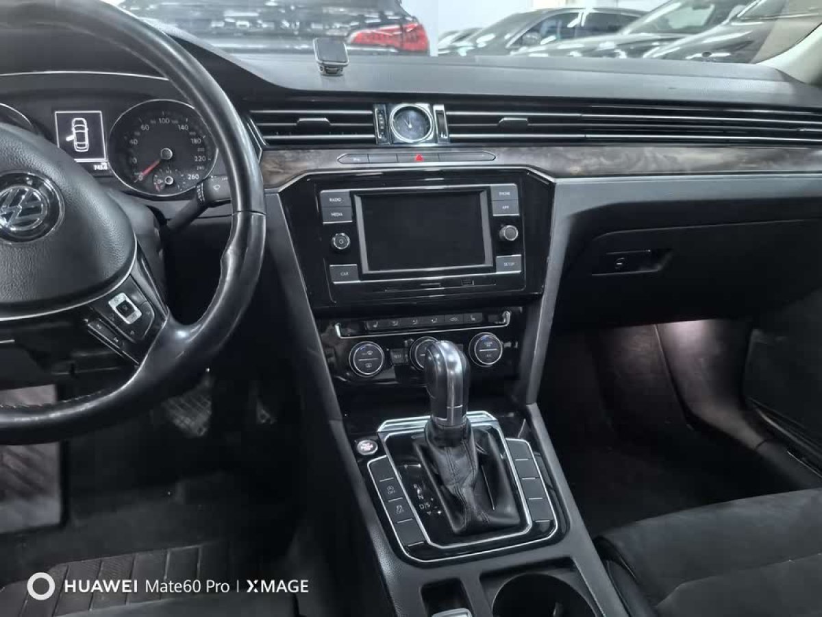 大眾 邁騰  2018款 改款 330TSI DSG 豪華型圖片