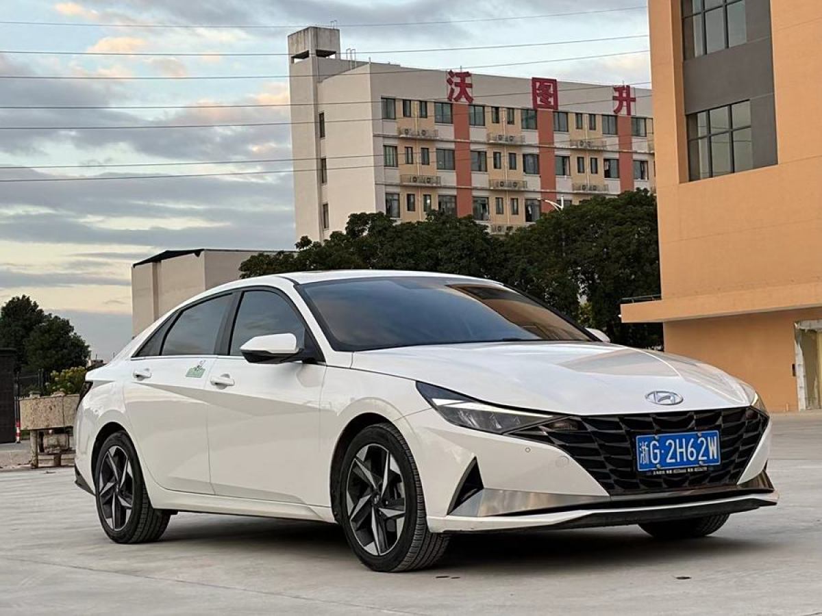 現(xiàn)代 伊蘭特  2022款 1.5L CVT GLX精英版圖片