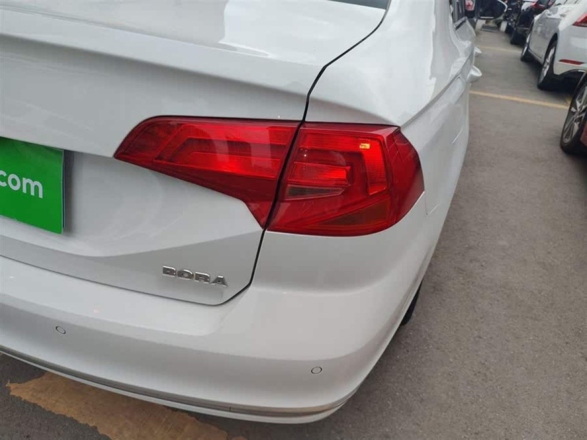 大眾 寶來  2016款 1.6L 手動(dòng)舒適型圖片