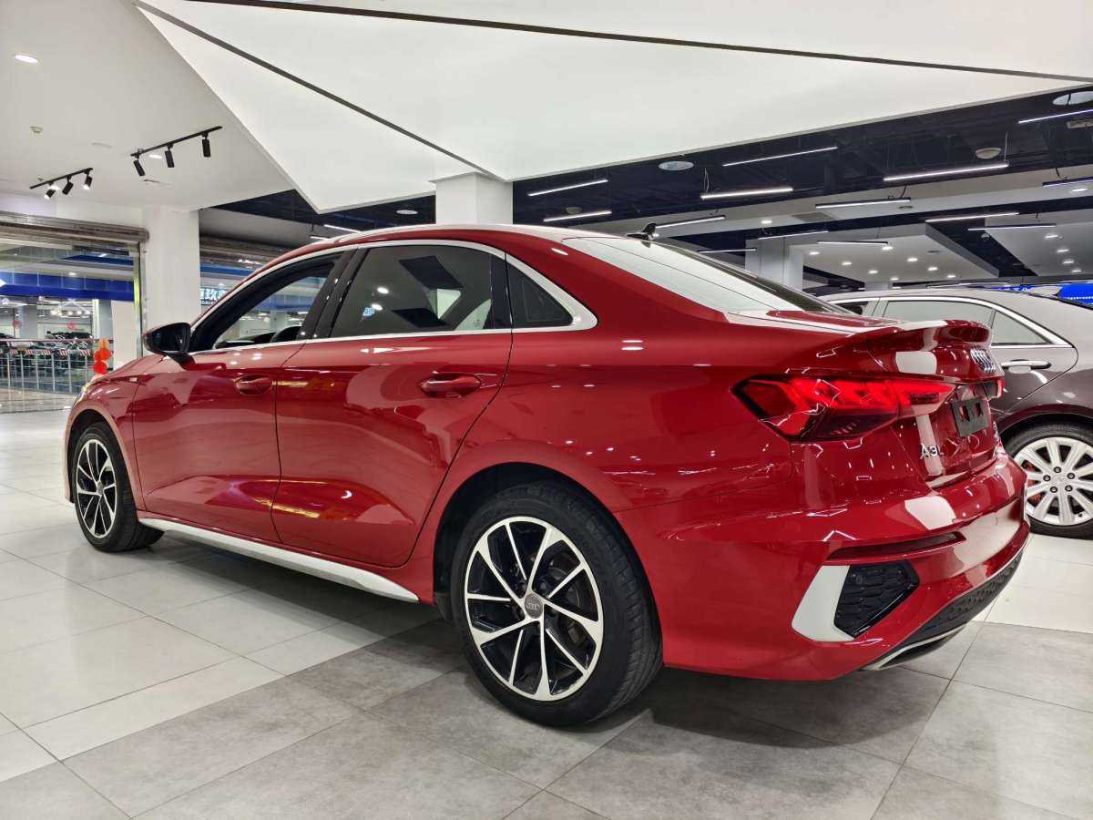 奧迪 奧迪A3  2021款 Sportback 35 TFSI 進(jìn)取致雅型圖片