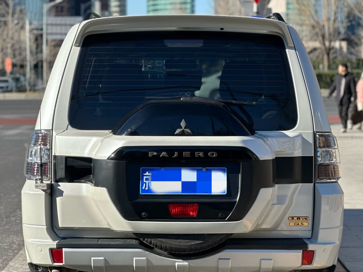 三菱 帕杰羅  2007款 3.8 五門GLS 旗艦天窗版圖片