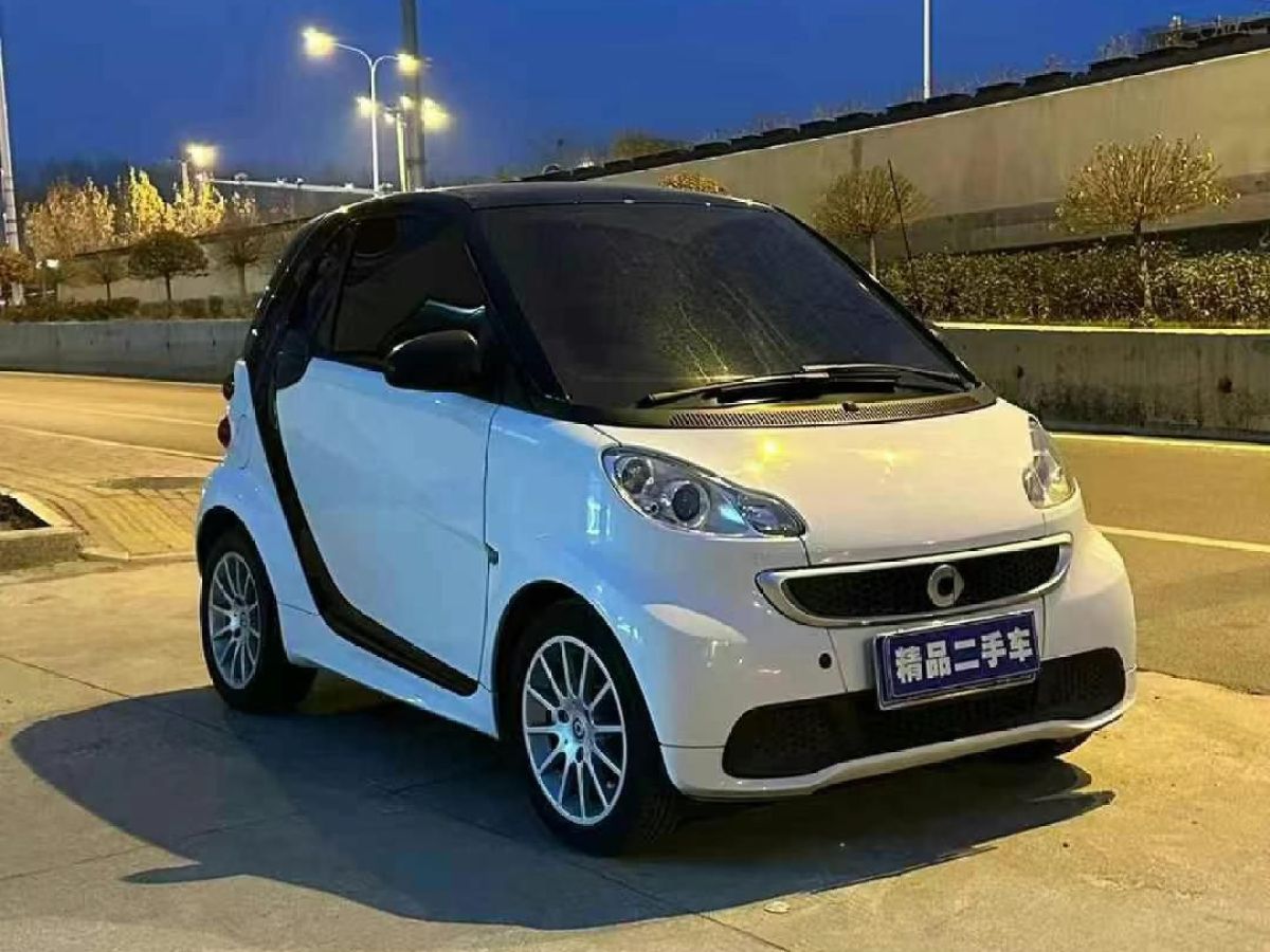 smart fortwo  2014款 1.0T 5檔序列 敞篷BoConcept特別版圖片