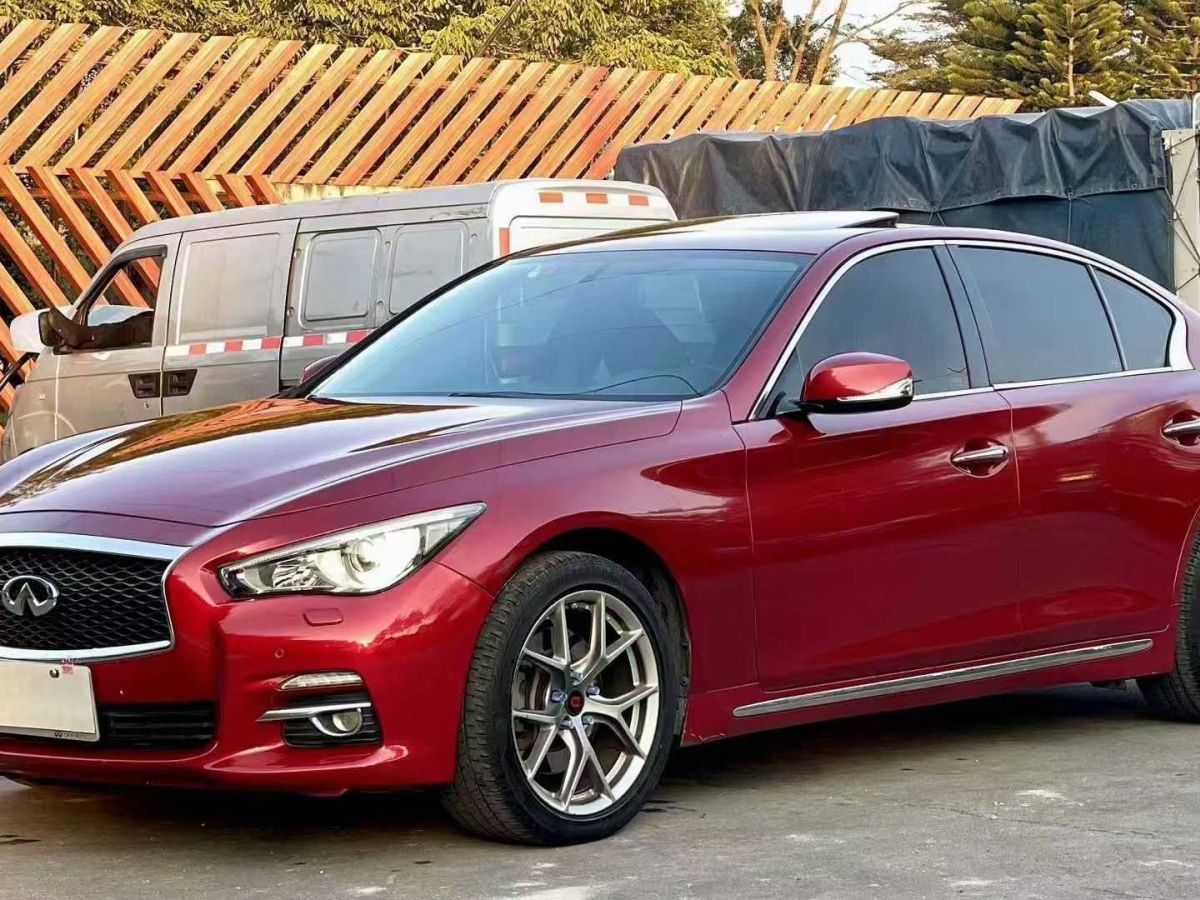 英菲尼迪 Q50L  2015款 Q50L 2.0T 悅享版圖片