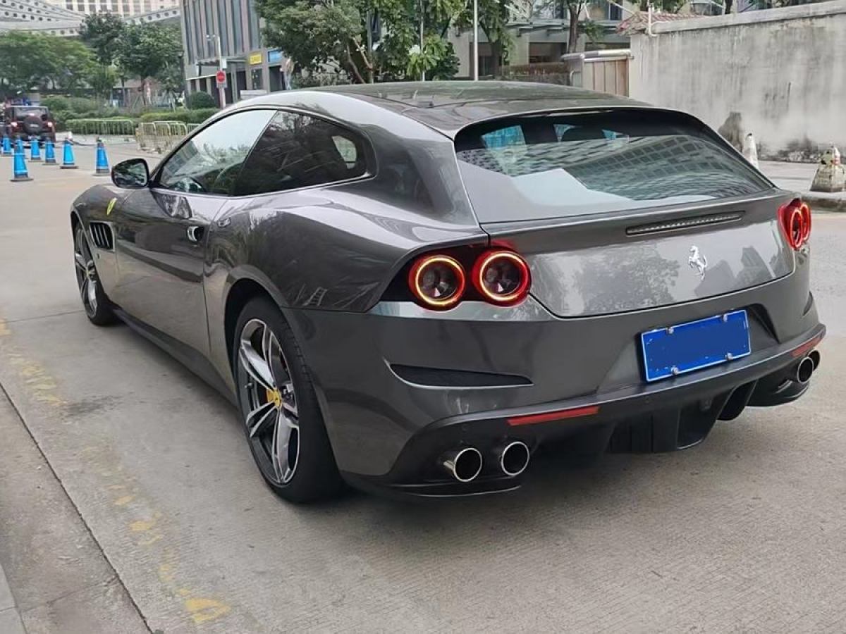 法拉利 GTC4Lusso  2016款 6.3L V12圖片