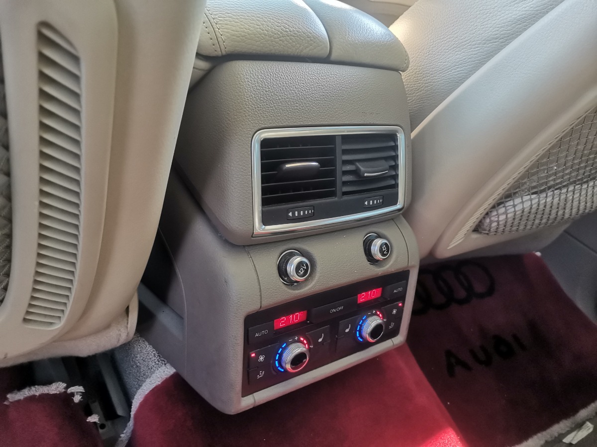 奥迪 奥迪Q7  2010款 3.6 FSI quattro 技术型图片