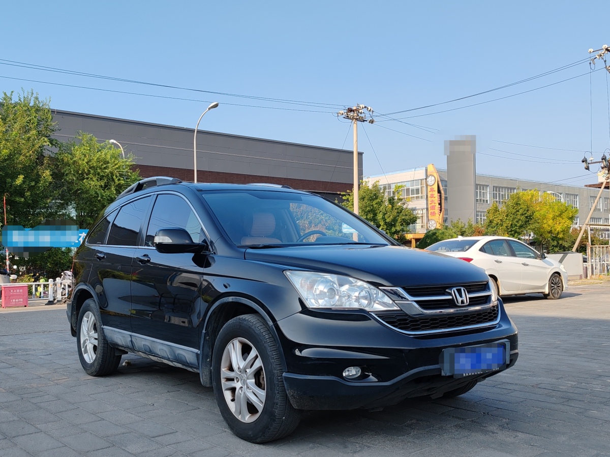 2011年11月本田 CR-V  2010款 2.4L 自動四驅尊貴版