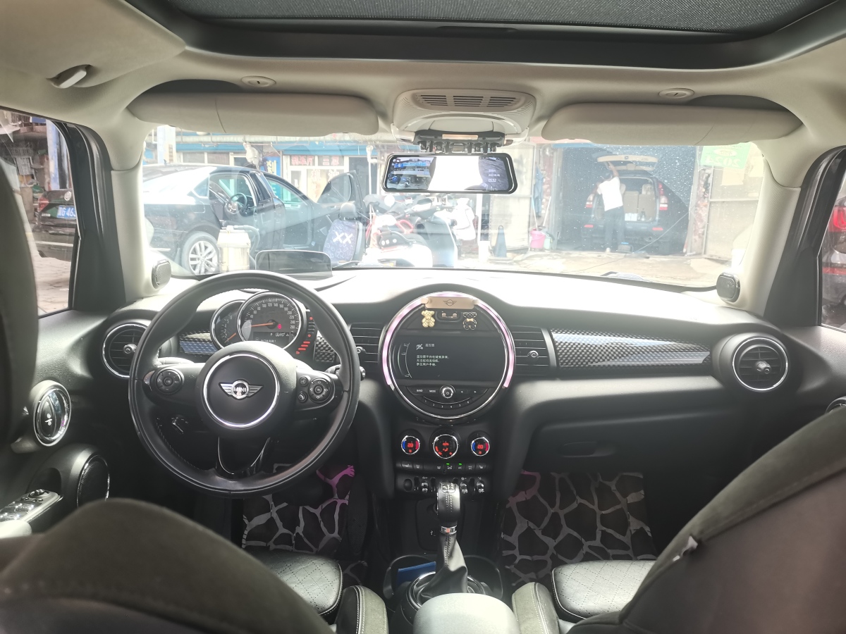 MINI MINI  2015款 2.0T COOPER S 五門版圖片