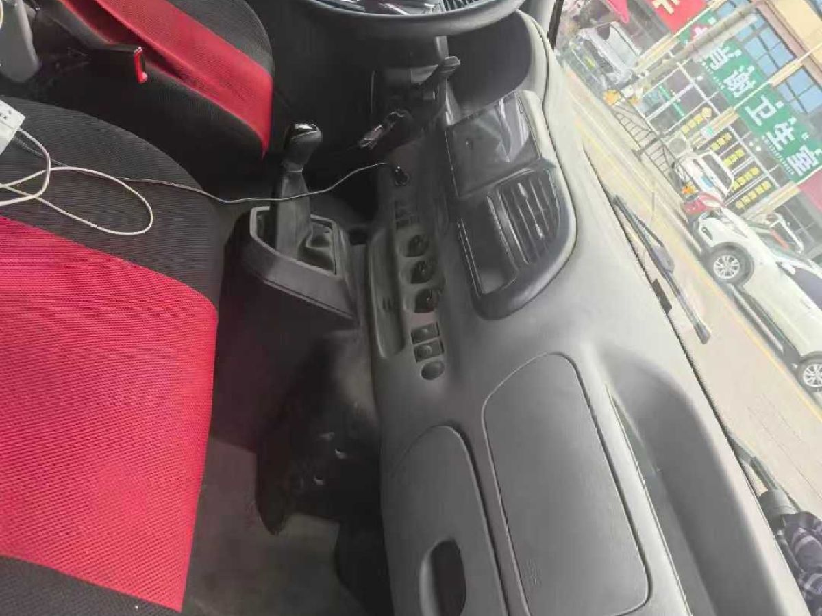 江鈴 特順  2021款 2.8T BUS加長軸17座柴油國VI JX493圖片