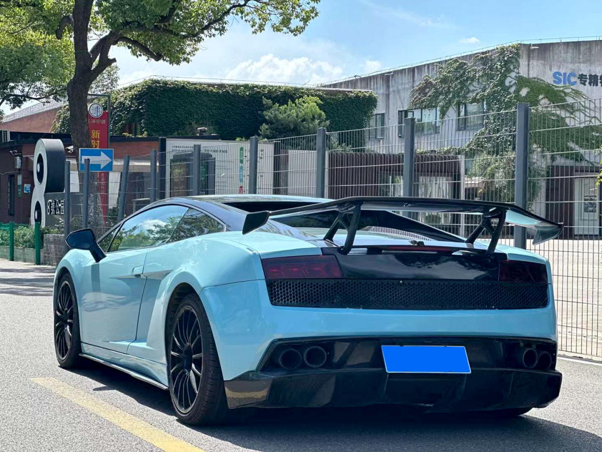 蘭博基尼 Gallardo  2011款 LP 560-4 Bicolore圖片