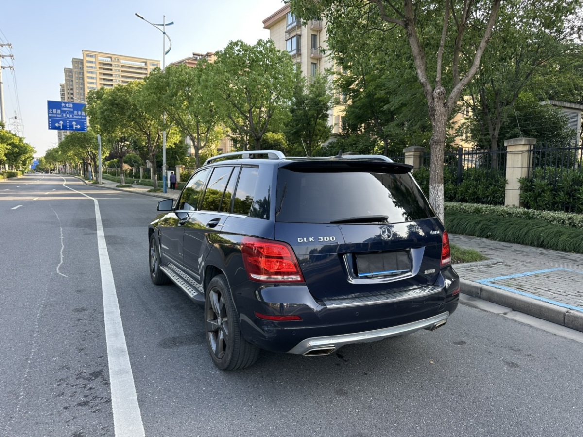 奔馳 奔馳GLK級  2013款 GLK 300 4MATIC 動感天窗型圖片