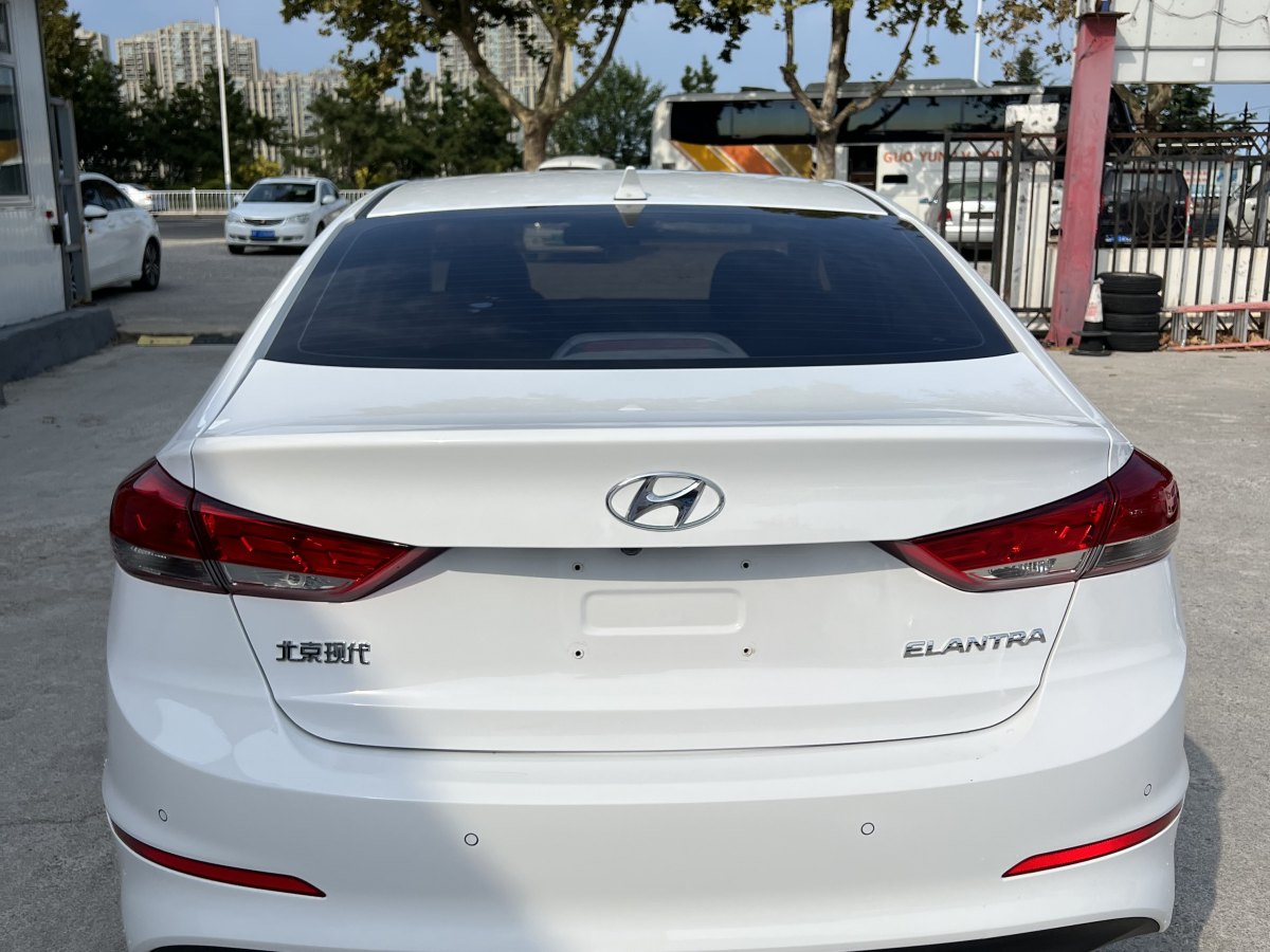 現(xiàn)代 領(lǐng)動  2019款 1.5L CVT智炫?精英型圖片