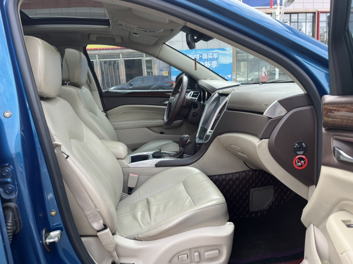 凯迪拉克 SRX  2010款 3.0L 豪华版图片