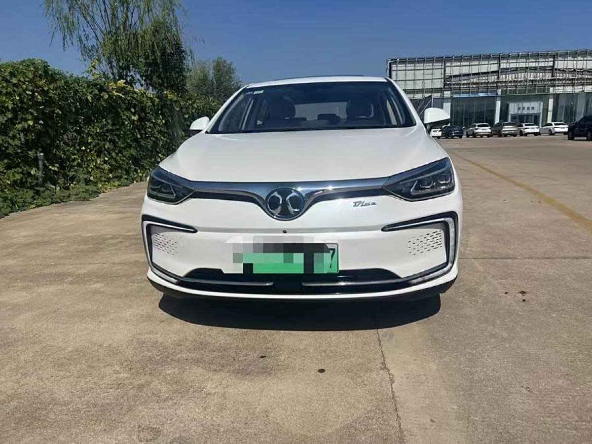 北汽新能源 EU5  2019款 R600 智領(lǐng)版圖片