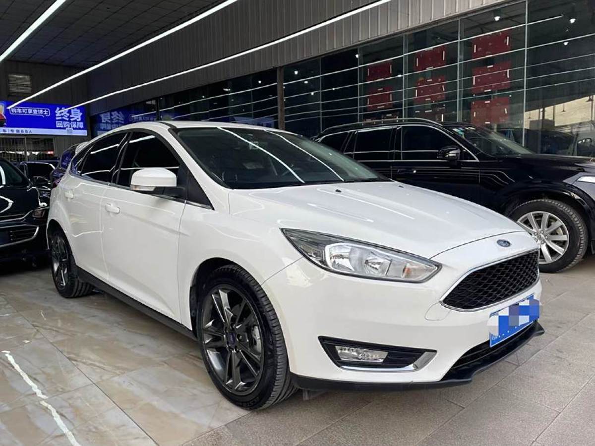 福特 ?？怂? 2018款 兩廂經(jīng)典 EcoBoost 180 自動(dòng)精英型圖片