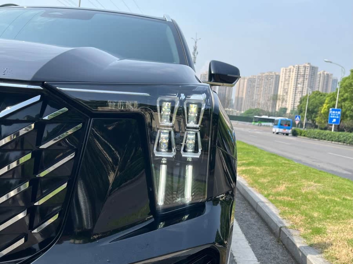 廣汽傳祺 GS8  2022款 領(lǐng)航系列 2.0TGDI 兩驅(qū)尊貴版（七座）圖片