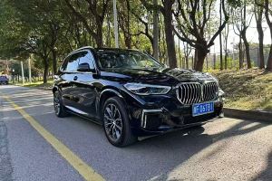 宝马X5 宝马 改款 xDrive 30Li 尊享型M运动套装