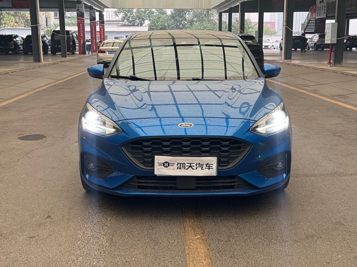 福特 ?？怂? 2021款 三廂 EcoBoost 180 自動(dòng)ST Line圖片