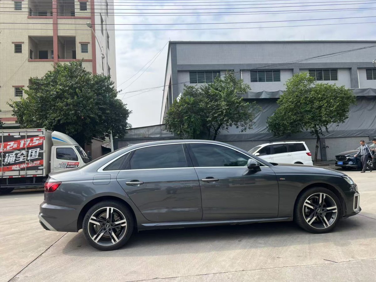 奧迪 奧迪A4L  2022款 40 TFSI 時尚動感型圖片