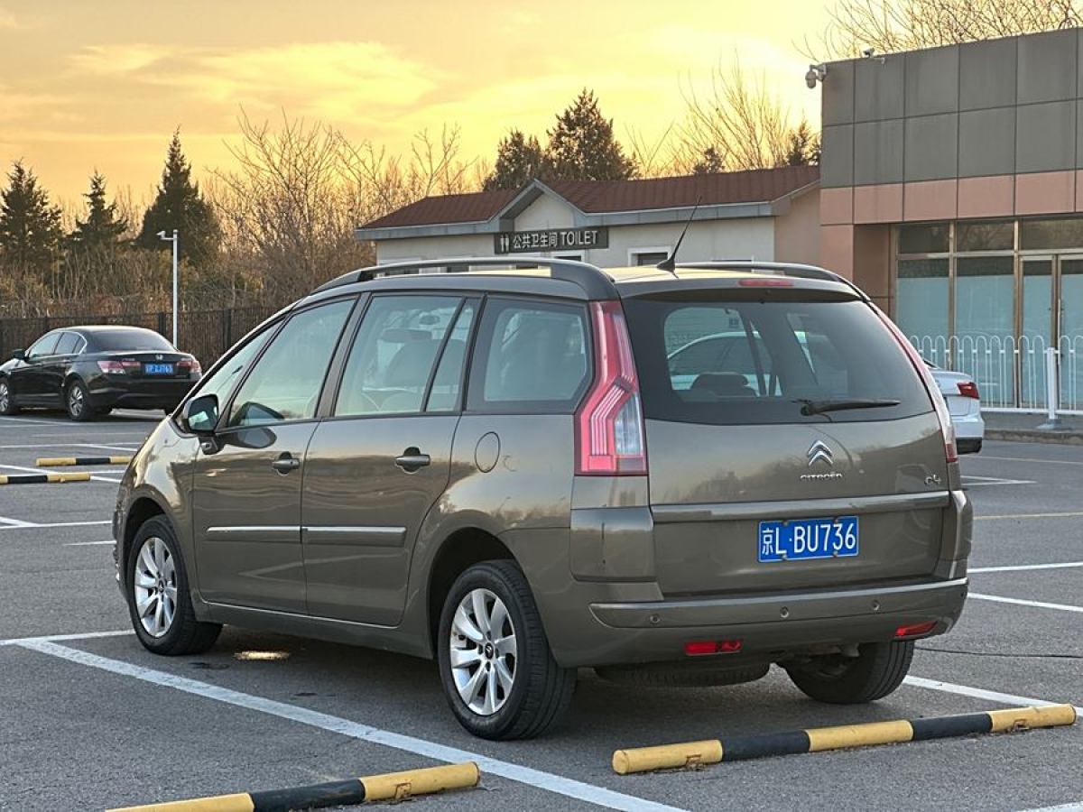 雪鐵龍 C4 PICASSO  2009款 Grand 2.0L 豪華型圖片