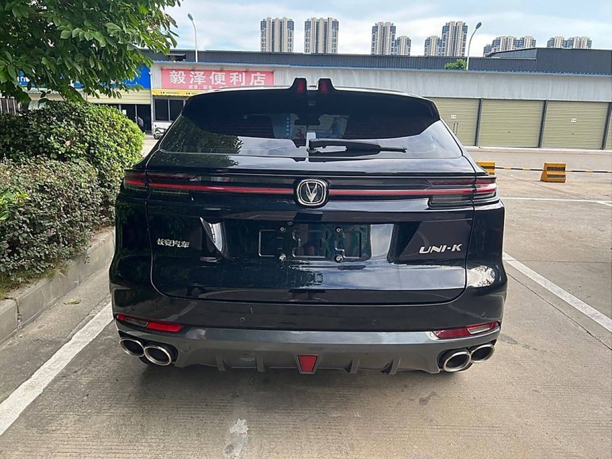 長(zhǎng)安 長(zhǎng)安UNI-K  2021款 2.0T 尊貴型圖片