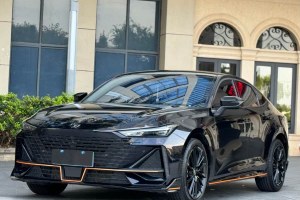 長安UNI-V 長安 1.5T 運動版