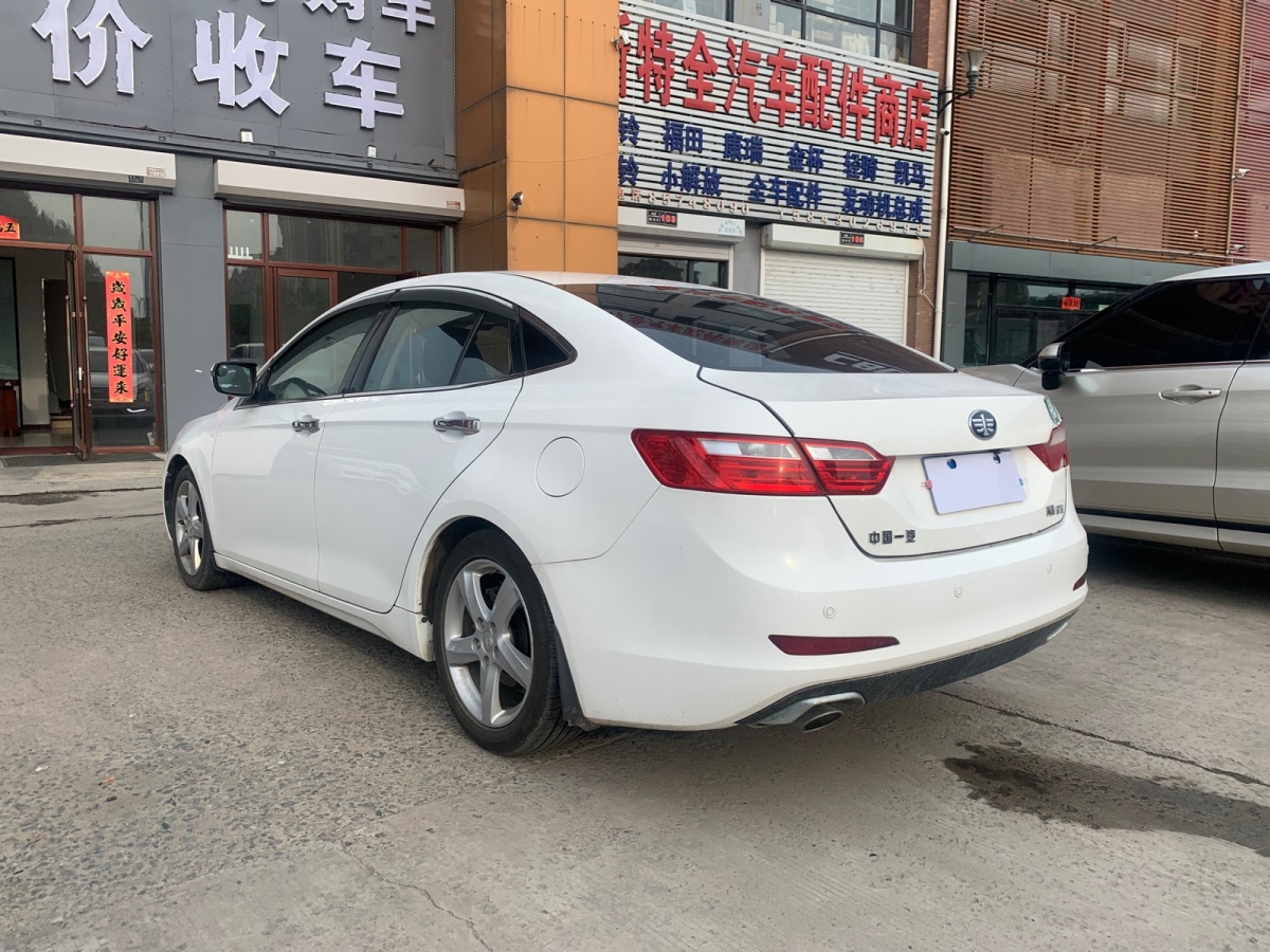 奔騰 b70 2016款 2.0l 自動豪華型圖片