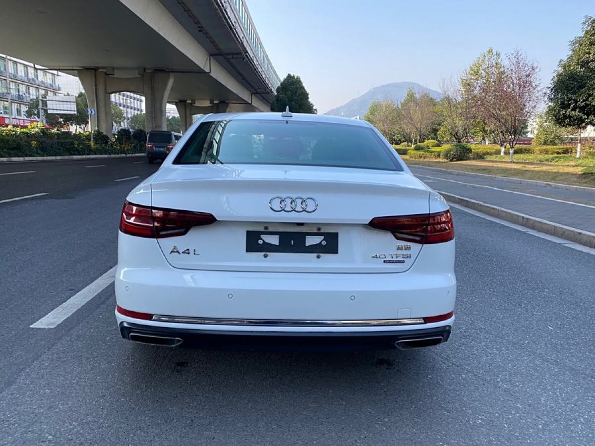 奧迪 奧迪A4L  2019款 40 TFSI 進取型 國VI圖片