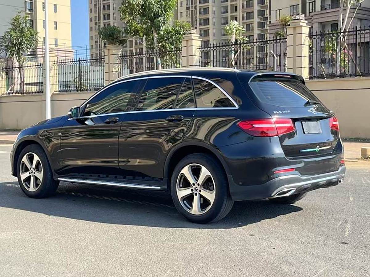 2017年3月奔馳 奔馳GLC  2017款 GLC 260 4MATIC 豪華型