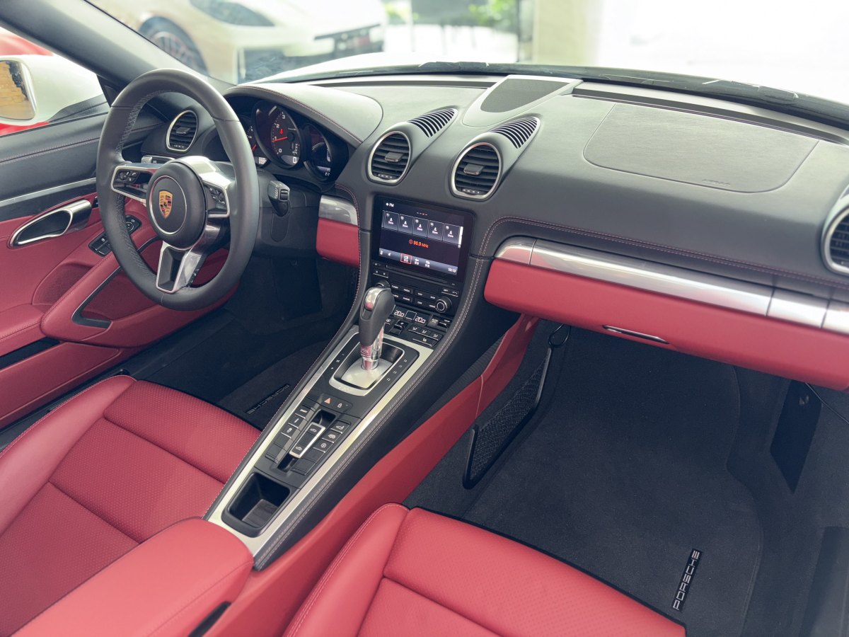2023年3月保時捷 718  2022款 Boxster 2.0T