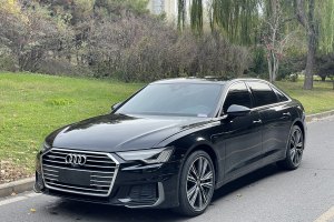 奥迪A6L 奥迪 45 TFSI quattro 臻选动感型