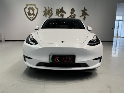 特斯拉 Model Y 后輪驅(qū)動版圖片