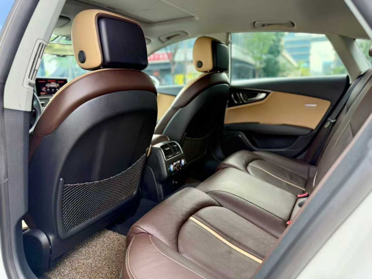 奧迪 奧迪A7  2014款 A7 Sportback 3.0TFSI 50TFSI Quattro舒適型圖片