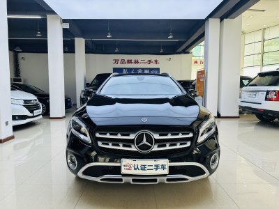 2018年2月 奔馳 奔馳GLA GLA 220 4MATIC 時(shí)尚型圖片