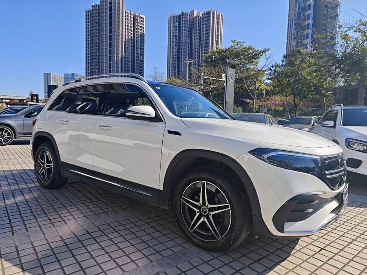 奔馳 奔馳EQB  2022款 EQB 350 4MATIC 首發(fā)特別版圖片