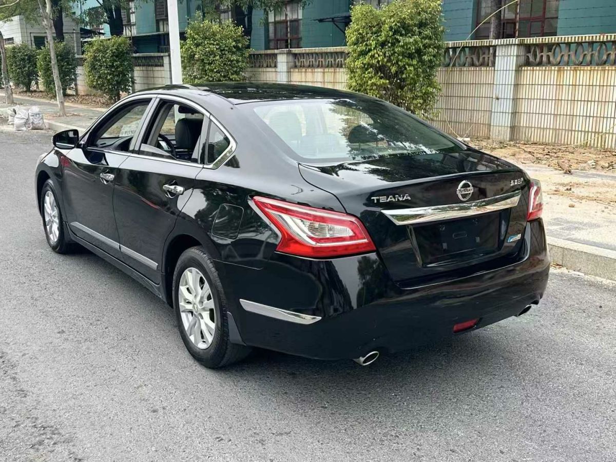 日產(chǎn) 天籟  2015款 2.0L XE-Sporty歐冠運(yùn)動版圖片