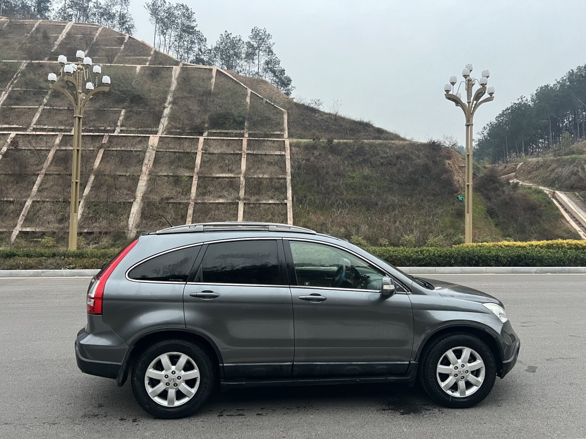 本田 CR-V  2010款 2.4L 自動(dòng)四驅(qū)尊貴導(dǎo)航版圖片