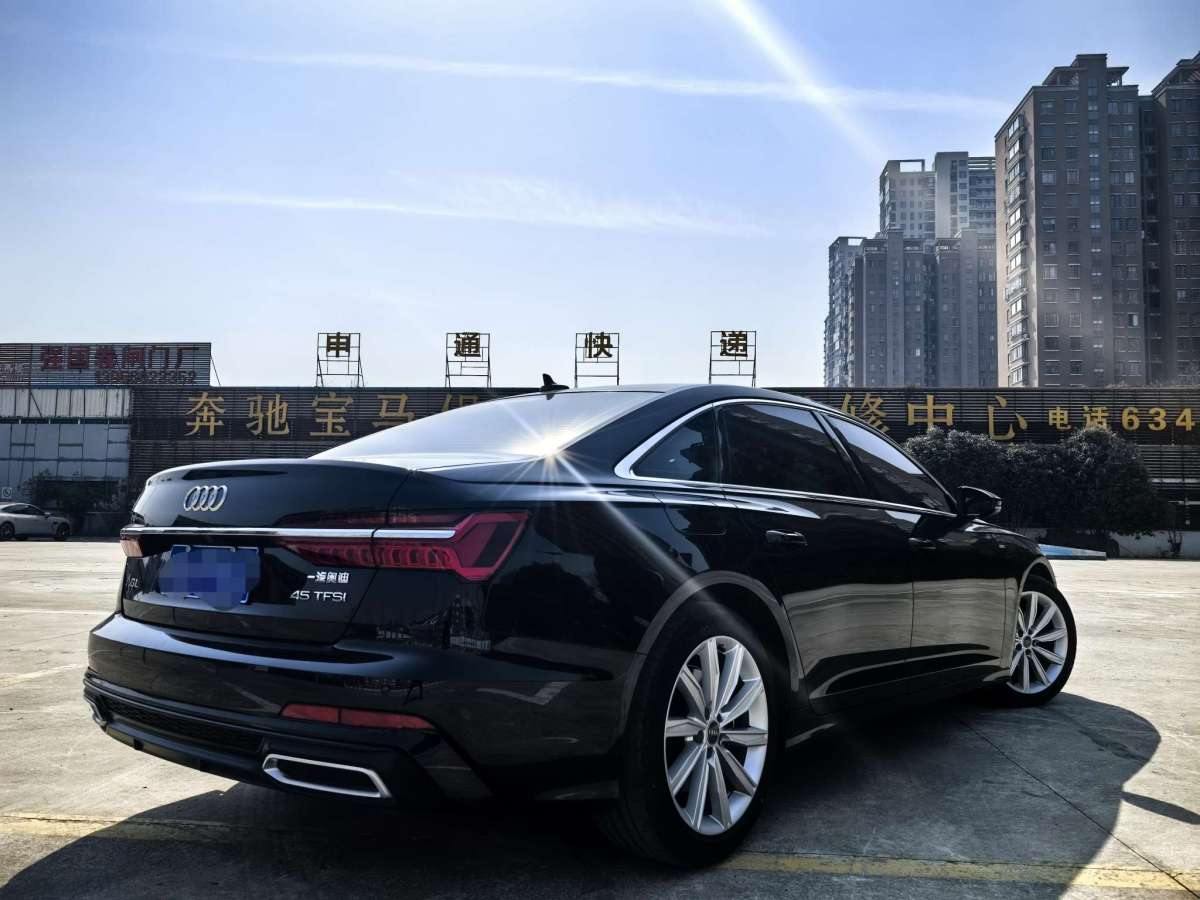 2021年6月奧迪 奧迪A6L  2021款 45 TFSI 臻選動感型