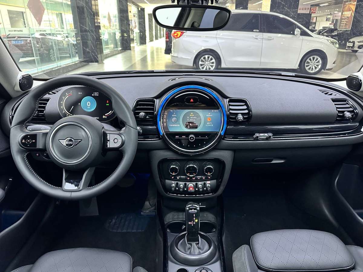 MINI CLUBMAN  2023款 1.5T COOPER 鑒賞家圖片
