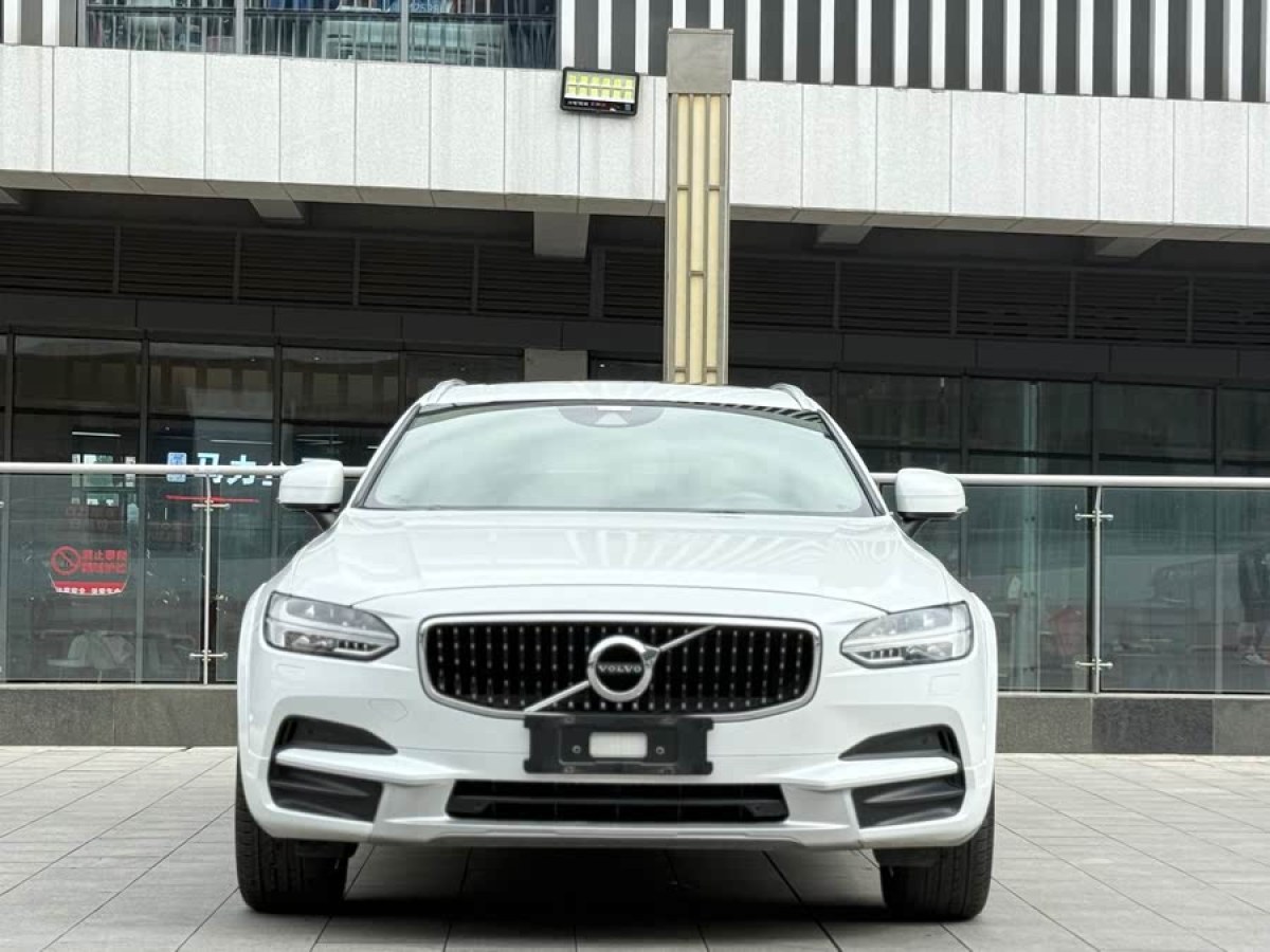 沃爾沃 V90  2017款 Cross Country T5 AWD 智遠(yuǎn)版圖片