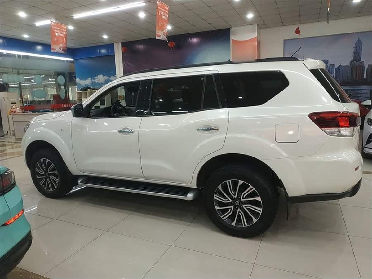 日產(chǎn) 途達(dá)  2020款 2.5L 自動(dòng)兩驅(qū)豪華版圖片
