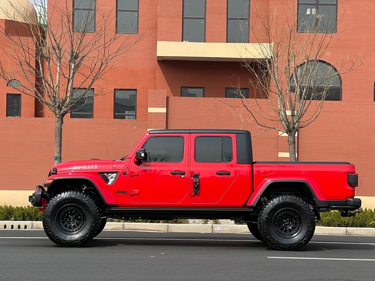 Jeep 角斗士  2023款 3.6L Overland圖片