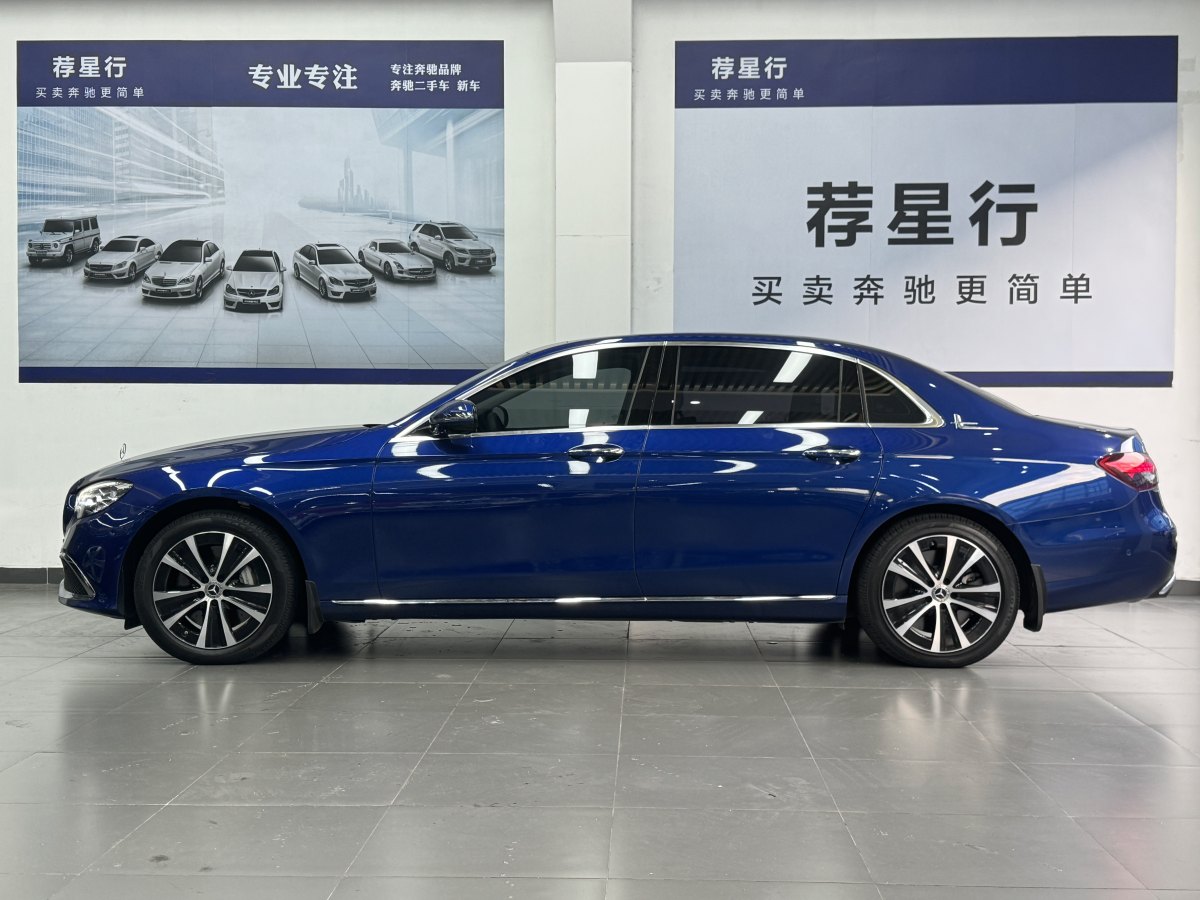 奔馳 奔馳E級(jí)新能源  2023款 E 350 e L 插電式混合動(dòng)力轎車(chē)圖片